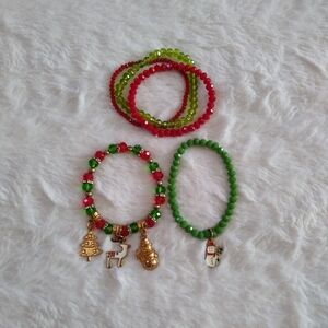 Christmas Beaded Charm Stretch Bracelets